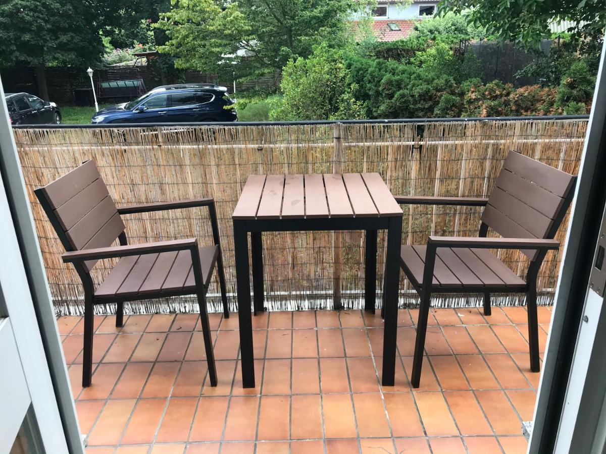 Grosse & Voll Ausgestattete Apartments, Studios, Doppelzimmer, Workspace, Parkplatz, Netflix, Prime & Schnelles Wifi In Ruhiger Lage Mit Garten Rudolstadt Extérieur photo